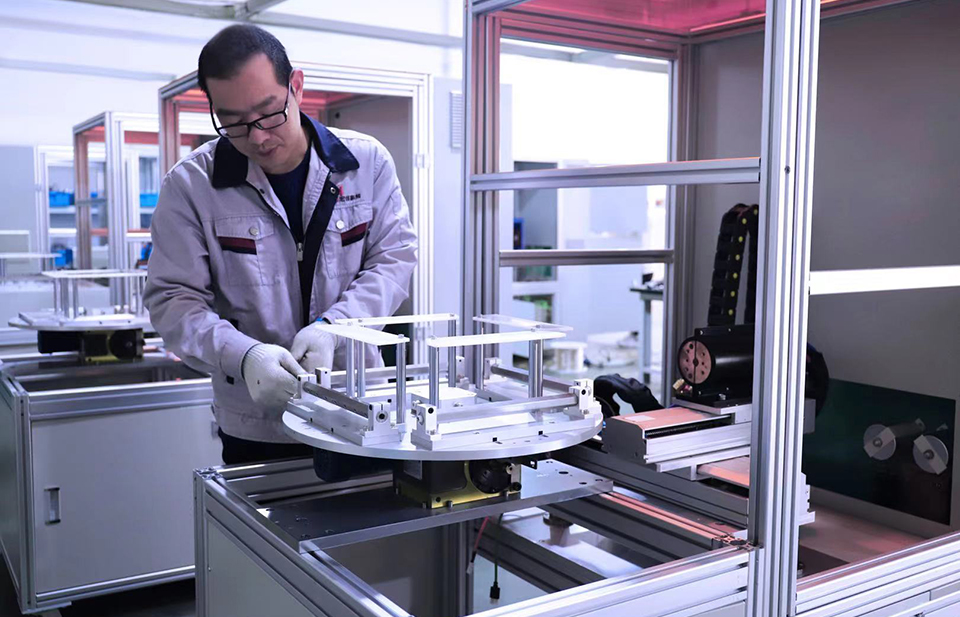 制冷設(shè)備進(jìn)行釬焊，焊后接頭發(fā)黑長銅綠該怎么預(yù)防解決？