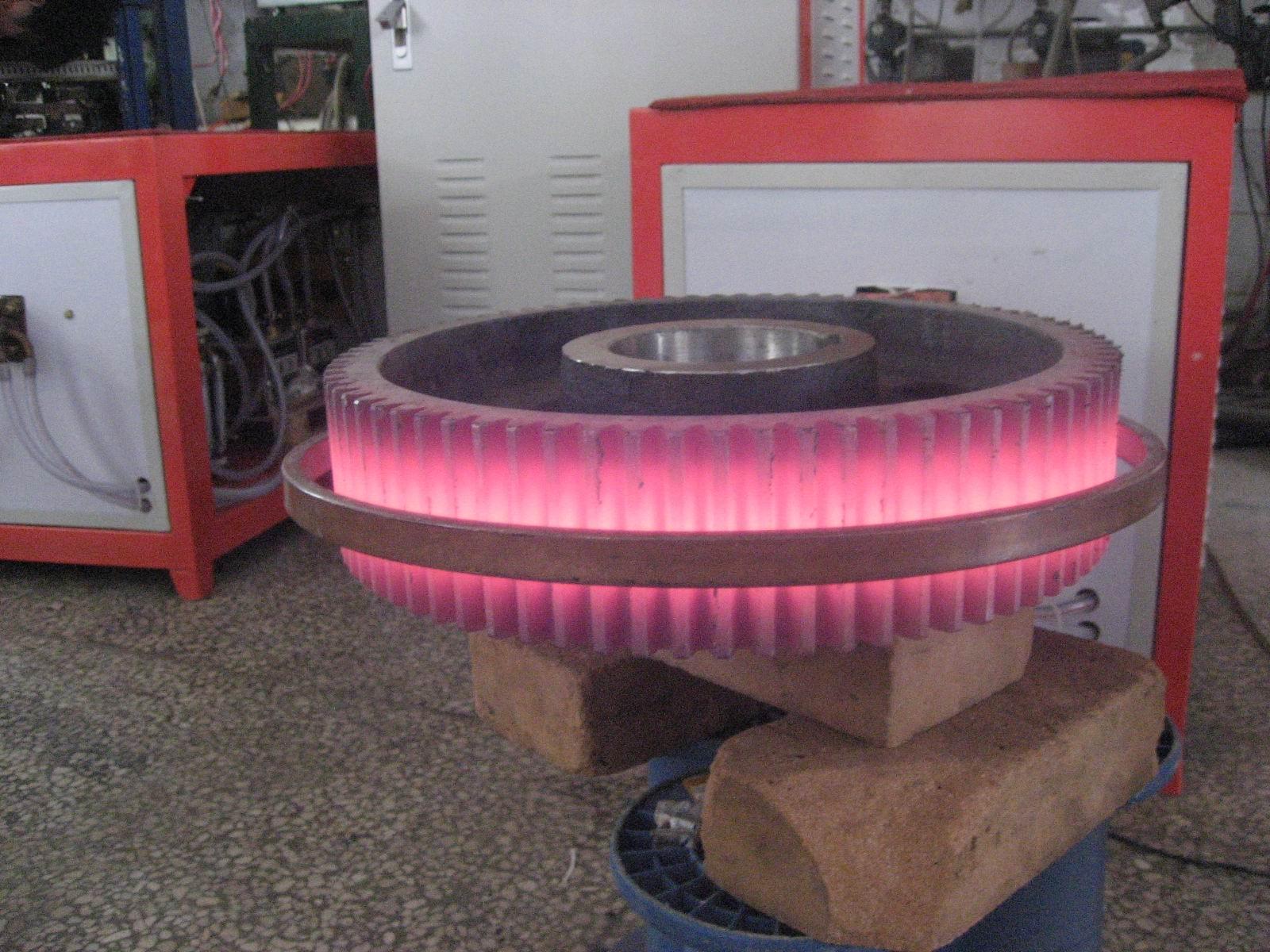 高頻感應(yīng)加熱設(shè)備在熱處理方面運(yùn)用的好處有哪些？